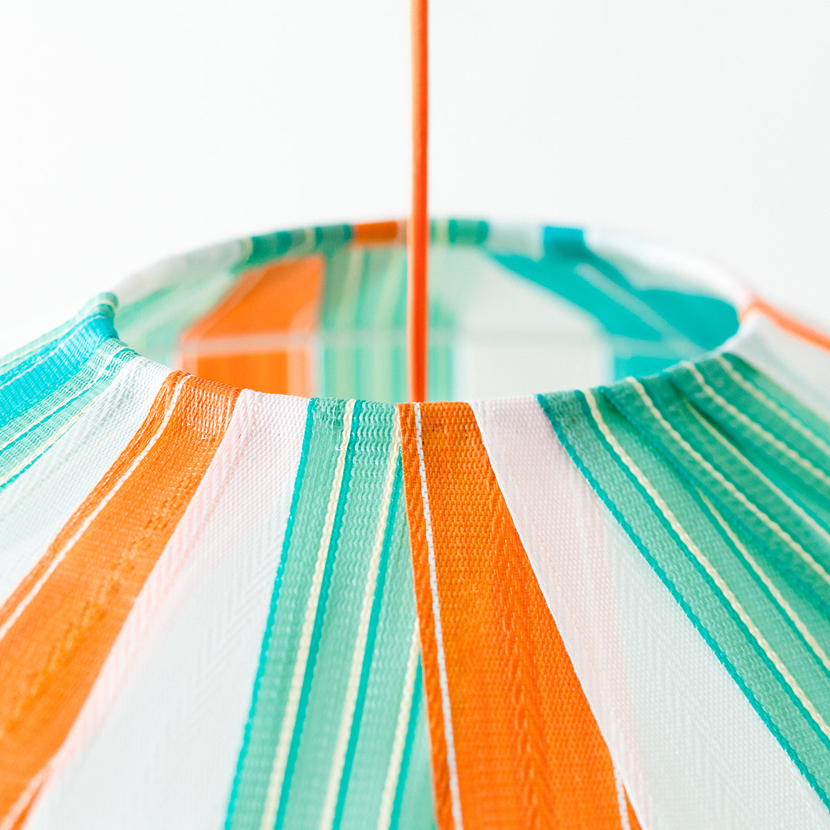 Lampe SUZIE verte et orange - suspension